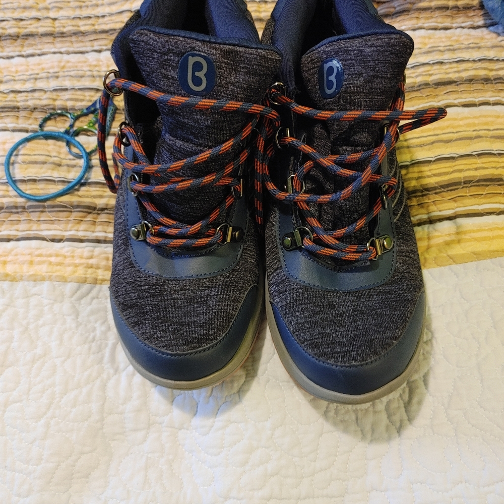 Bzees boots